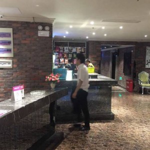 销售酒的讲解方法视频（探索酒品魅力：销售技巧与品鉴分享视频指南）